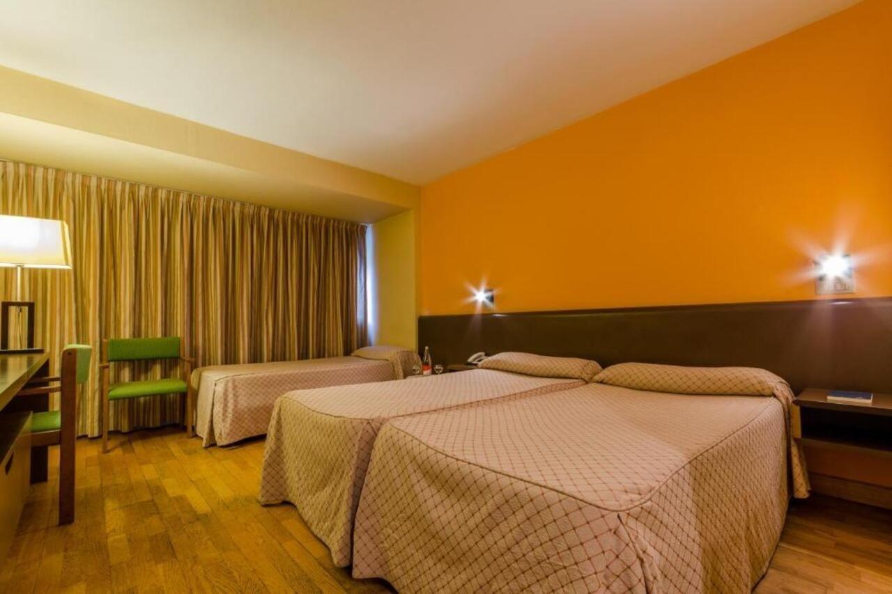 Hotel Sant Eloi Sant Julia de Loria Ngoại thất bức ảnh